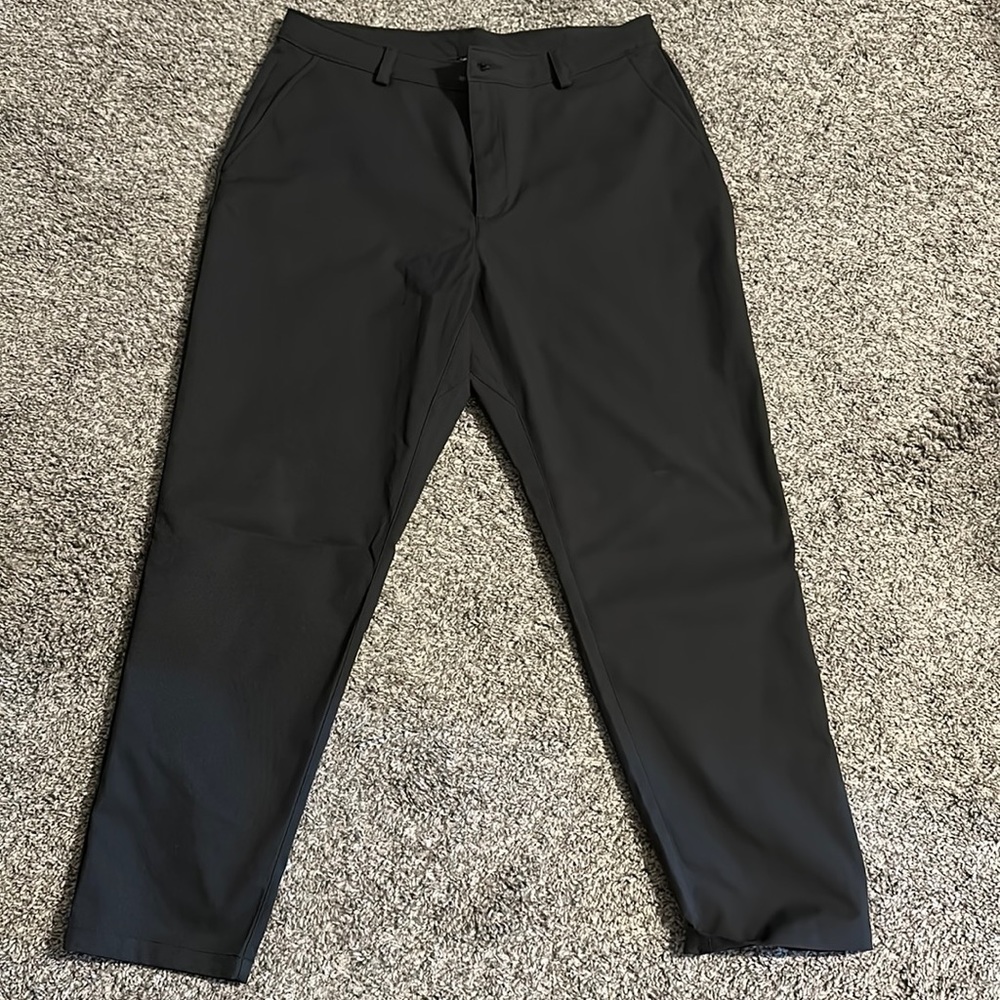 North face woman’s rain/wind pants size 14